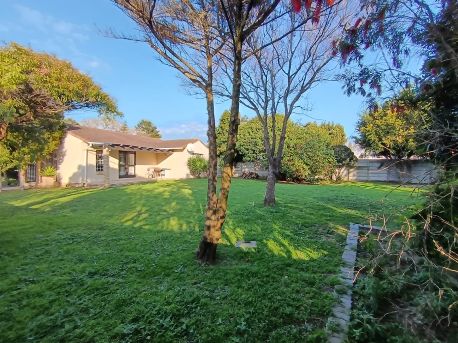 3 Bedroom Property for Sale in Charlo Eastern Cape